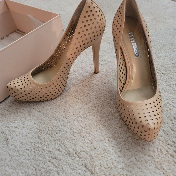 Bcbg  nude heels - Picture 3 of 4